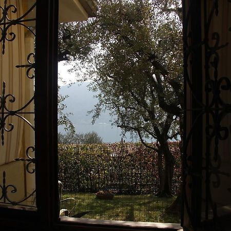 Sarnico Giardino Sul Lago Exteriör bild
